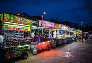 food stands at parque las palapas in Cancun