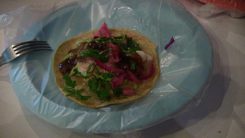 Tuna taco with cilantro