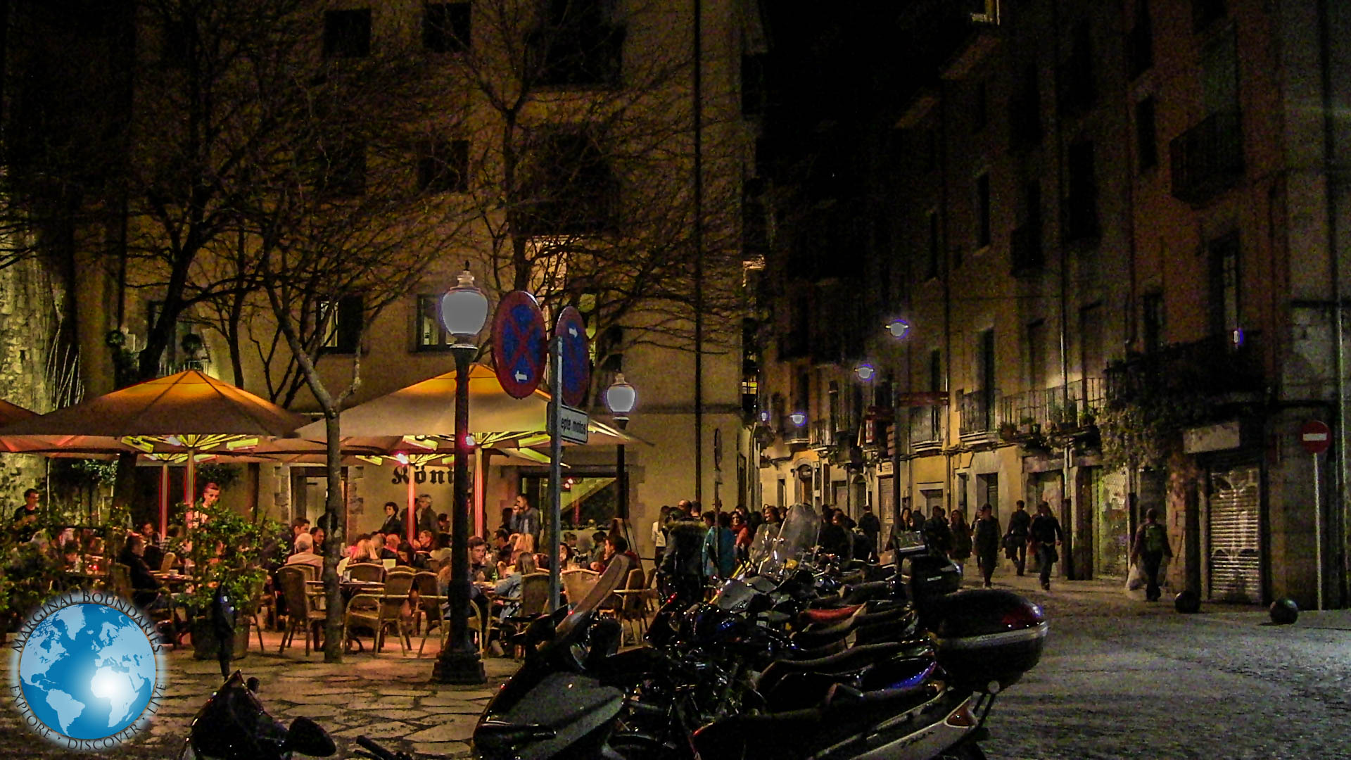 The streets of Girona at night