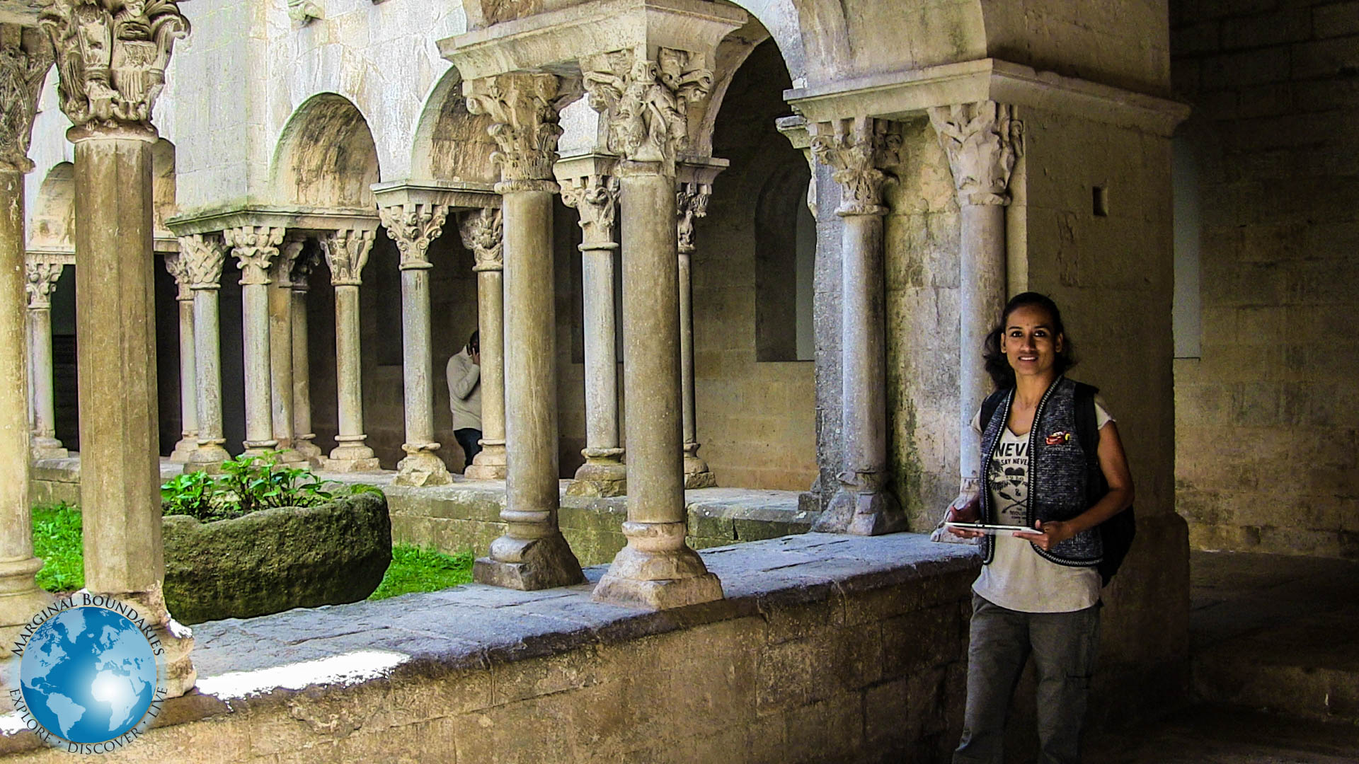 The courtyard of the Monastery of Sant Pere de Galligants