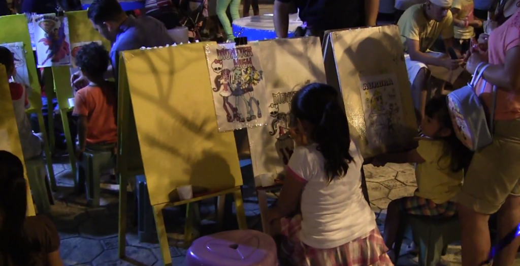 Kids painting