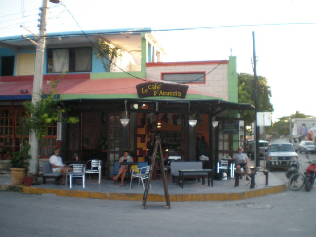 Cafe D'Amancia in Puerto Morelos